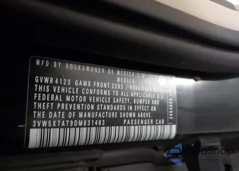 2013 Volkswagen Beetle 2.5L z USA, uszkodzony, nr VIN 3VW5X7AT9DM831483